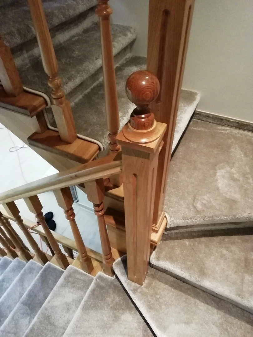 Укладка ковролина на лестницу  5